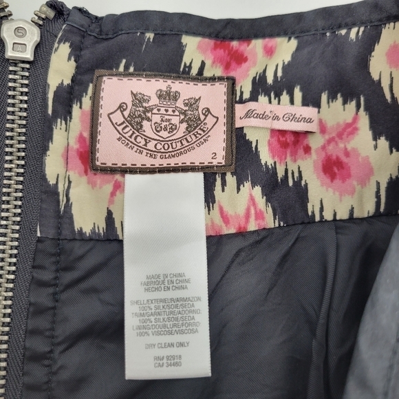 Juicy Couture 100% Silk Mini Skirt in a Size 2 - Picture 6 of 10